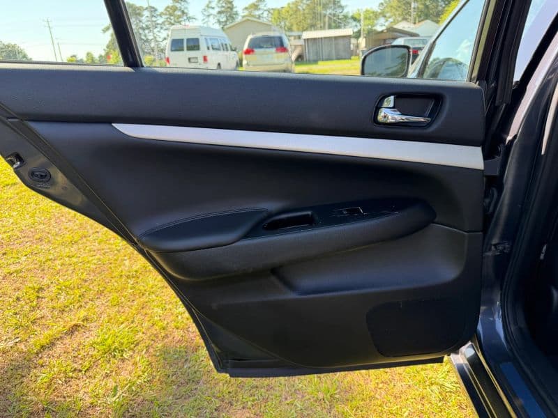 2008 INFINITI G G35x Sedan 4D — photo 15 of 28