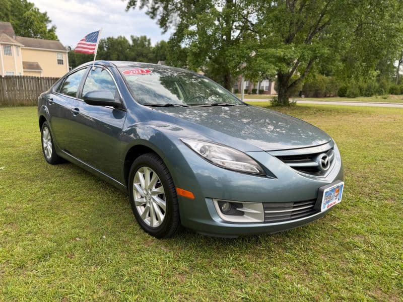 2013 MAZDA MAZDA6 i Touring Sedan 4D — photo 4 of 26