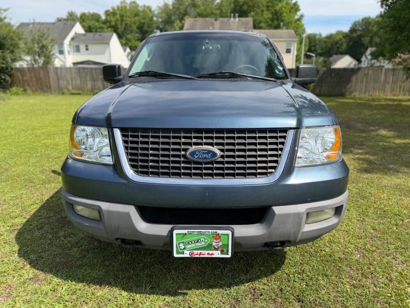 2003 Ford Expedition XLT Sport Utility 4D — photo 3 of 23