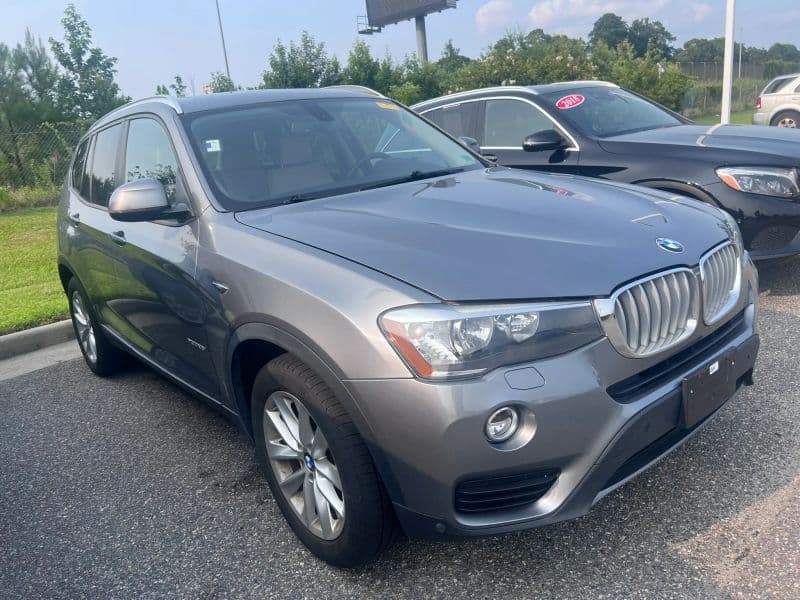 2016 BMW X3 xDrive28i Sport Utility 4D — photo 2 of 8