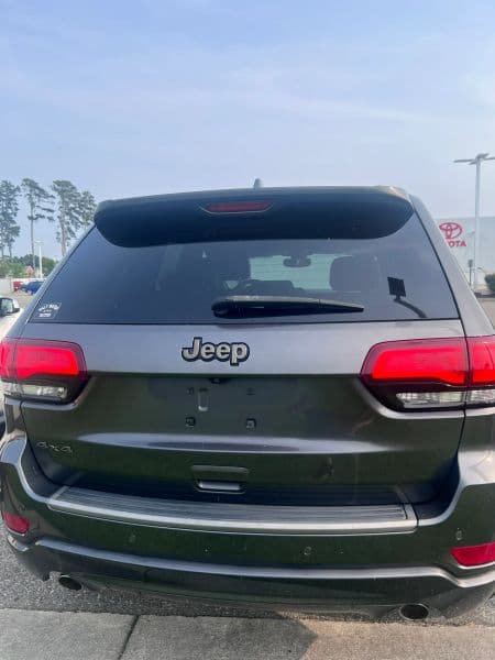 2017 Jeep Grand Cherokee Limited 75th Anniversary Edition Sport Utility 4D — photo 3 of 8