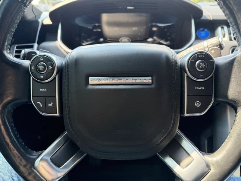 2016 Land Rover Range Rover HSE Sport Utility 4D — photo 18 of 24
