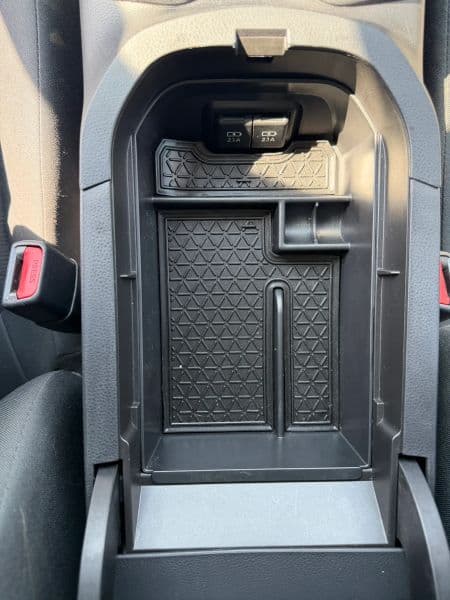 2019 Toyota RAV4 XLE Sport Utility 4D — photo 25 of 29