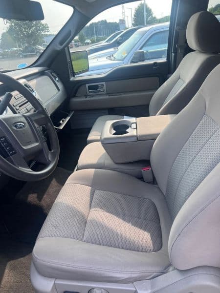 2010 Ford F150 Super Cab XLT Pickup 4D 6 1/2 ft — photo 4 of 6