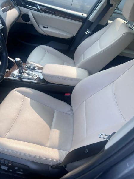 2016 BMW X3 xDrive28i Sport Utility 4D — photo 4 of 8
