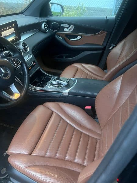 2018 Mercedes-Benz GLC GLC 300 4MATIC Sport Utility 4D — photo 4 of 12