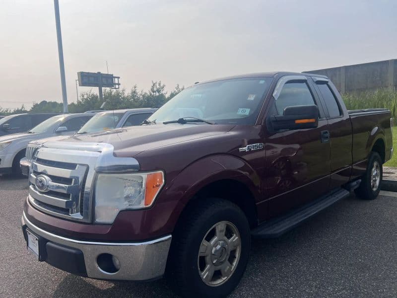 2010 Ford F150 Super Cab XLT Pickup 4D 6 1/2 ft — photo 1 of 6